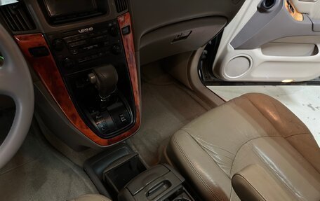 Lexus RX IV рестайлинг, 2000 год, 850 000 рублей, 10 фотография