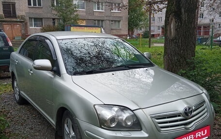 Toyota Avensis III рестайлинг, 2007 год, 870 000 рублей, 21 фотография