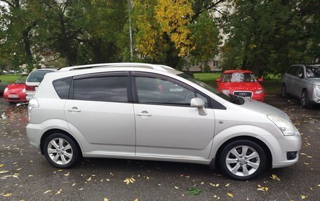 Toyota Corolla Verso I, 2008 год, 700 000 рублей, 2 фотография