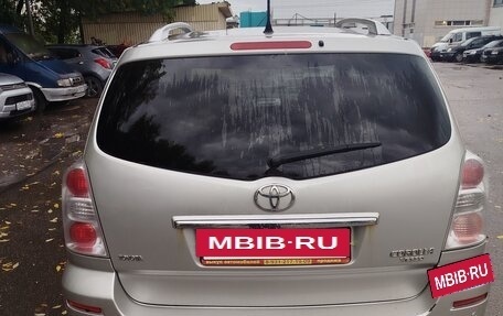 Toyota Corolla Verso I, 2008 год, 700 000 рублей, 3 фотография