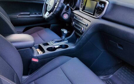 KIA Sportage IV рестайлинг, 2019 год, 2 050 000 рублей, 9 фотография