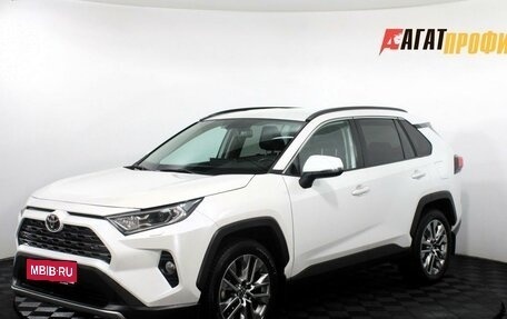 Toyota RAV4, 2021 год, 3 165 000 рублей, 1 фотография