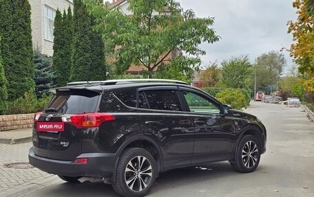 Toyota RAV4, 2015 год, 1 870 000 рублей, 6 фотография