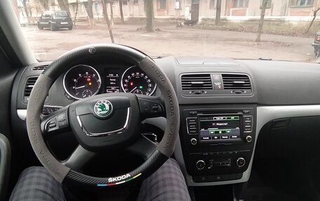 Skoda Yeti I рестайлинг, 2013 год, 1 345 000 рублей, 9 фотография