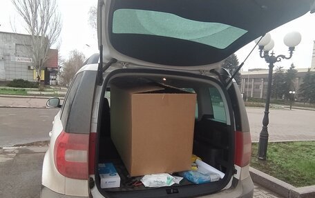 Skoda Yeti I рестайлинг, 2013 год, 1 345 000 рублей, 10 фотография