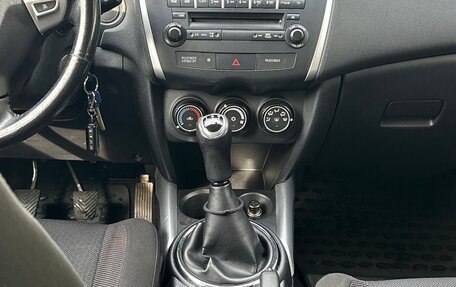 Mitsubishi ASX I рестайлинг, 2010 год, 1 000 000 рублей, 12 фотография