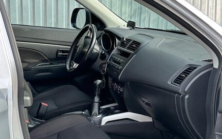 Mitsubishi ASX I рестайлинг, 2010 год, 1 000 000 рублей, 15 фотография