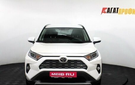 Toyota RAV4, 2021 год, 3 165 000 рублей, 2 фотография