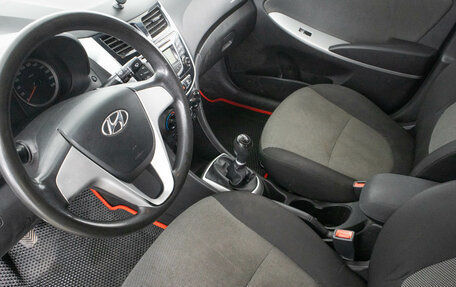 Hyundai Solaris II рестайлинг, 2012 год, 749 000 рублей, 9 фотография