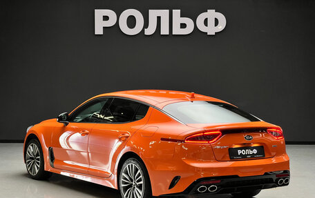 KIA Stinger I, 2019 год, 2 500 000 рублей, 3 фотография