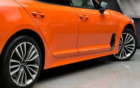 KIA Stinger I, 2019 год, 2 500 000 рублей, 11 фотография