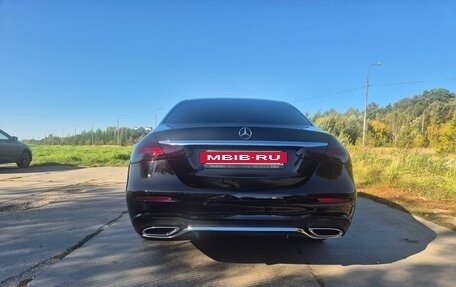 Mercedes-Benz E-Класс, 2022 год, 5 200 000 рублей, 22 фотография