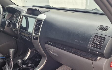 Toyota Land Cruiser Prado 120 рестайлинг, 2009 год, 2 750 000 рублей, 3 фотография