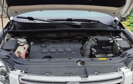 Toyota RAV4, 2011 год, 1 100 000 рублей, 4 фотография