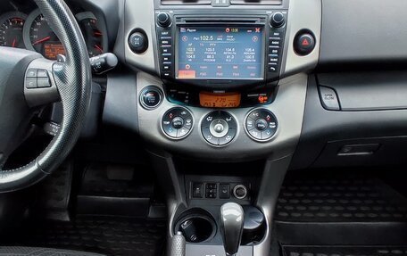 Toyota RAV4, 2011 год, 1 100 000 рублей, 13 фотография