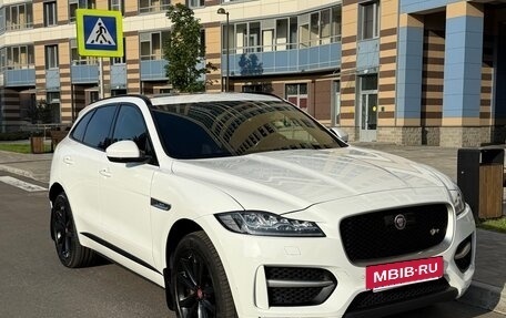Jaguar F-Pace, 2018 год, 3 500 000 рублей, 2 фотография