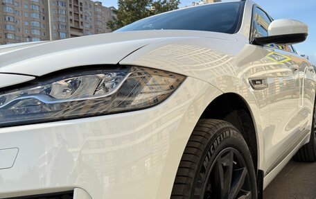 Jaguar F-Pace, 2018 год, 3 500 000 рублей, 5 фотография