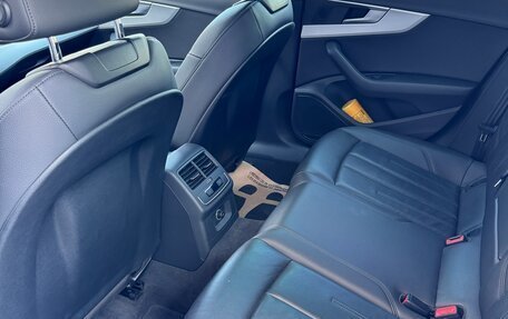 Audi A4, 2018 год, 1 850 000 рублей, 2 фотография