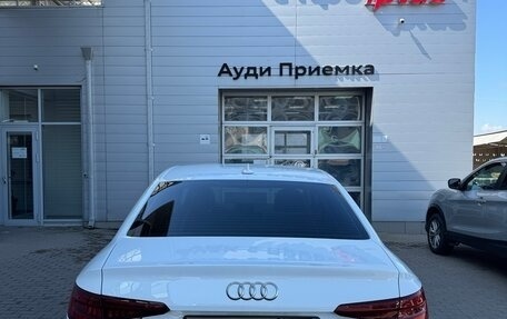Audi A4, 2018 год, 1 850 000 рублей, 7 фотография