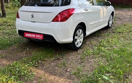 Peugeot 308 II, 2011 год, 509 900 рублей, 3 фотография