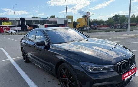 BMW 7 серия, 2015 год, 2 800 000 рублей, 3 фотография
