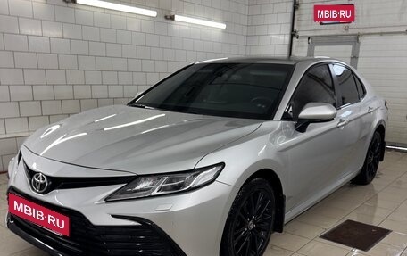 Toyota Camry, 2021 год, 3 400 000 рублей, 11 фотография