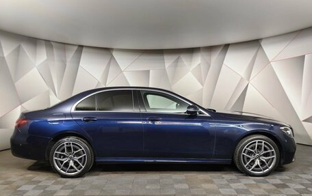 Mercedes-Benz E-Класс, 2021 год, 4 300 000 рублей, 6 фотография