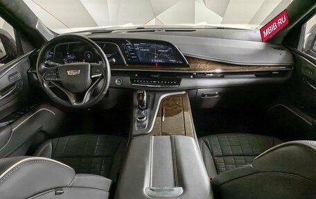 Cadillac Escalade V, 2021 год, 10 300 000 рублей, 10 фотография