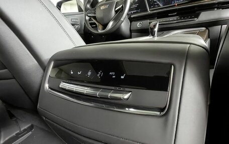 Cadillac Escalade V, 2021 год, 10 300 000 рублей, 26 фотография