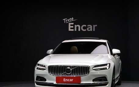 Volvo S90 II рестайлинг, 2021 год, 3 154 000 рублей, 3 фотография