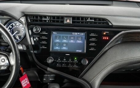 Toyota Camry, 2020 год, 2 150 000 рублей, 9 фотография
