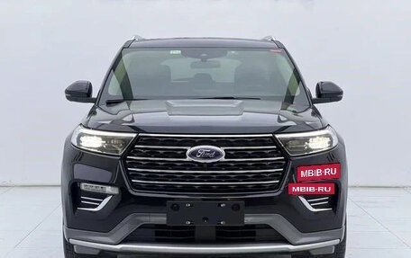 Ford Explorer VI, 2021 год, 2 500 500 рублей, 2 фотография
