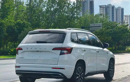 Skoda Karoq I, 2022 год, 1 995 000 рублей, 9 фотография