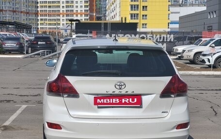 Toyota Venza I, 2014 год, 2 299 000 рублей, 2 фотография