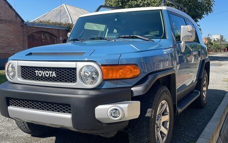 Toyota FJ Cruiser, 2022 год, 4 750 000 рублей, 1 фотография