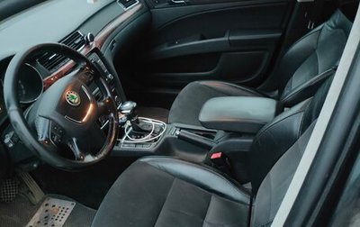 Skoda Superb III рестайлинг, 2011 год, 400 000 рублей, 1 фотография