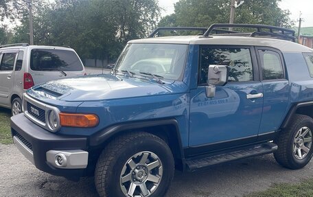 Toyota FJ Cruiser, 2022 год, 4 750 000 рублей, 4 фотография