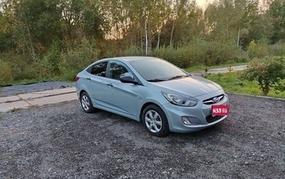 Hyundai Solaris II рестайлинг, 2012 год, 585 000 рублей, 1 фотография