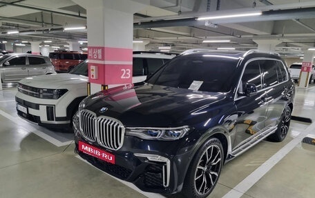 BMW X7, 2022 год, 7 650 000 рублей, 3 фотография