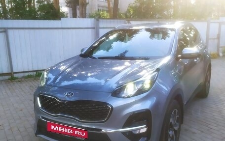 KIA Sportage IV рестайлинг, 2021 год, 3 000 000 рублей, 1 фотография