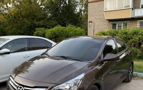 Hyundai Solaris II рестайлинг, 2014 год, 1 300 000 рублей, 5 фотография