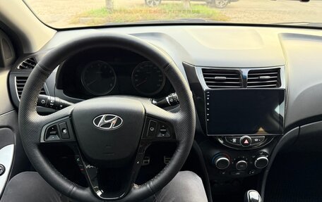 Hyundai Solaris II рестайлинг, 2014 год, 1 300 000 рублей, 12 фотография