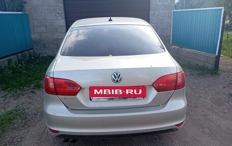 Volkswagen Jetta VI, 2013 год, 1 000 000 рублей, 5 фотография