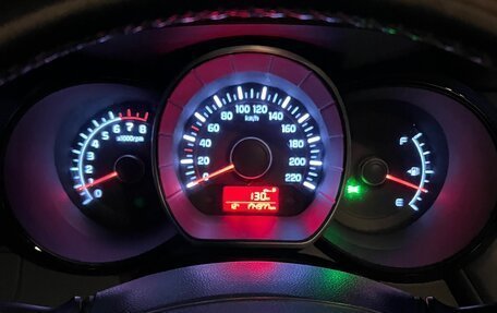 KIA Rio III рестайлинг, 2015 год, 900 000 рублей, 6 фотография