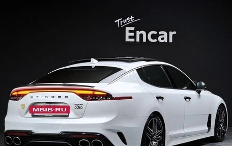 KIA Stinger I, 2021 год, 2 570 000 рублей, 2 фотография