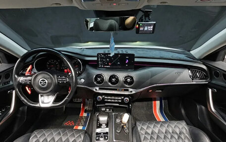 KIA Stinger I, 2021 год, 2 570 000 рублей, 11 фотография