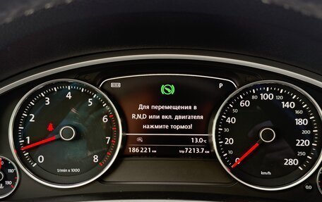 Volkswagen Touareg III, 2015 год, 2 650 000 рублей, 12 фотография