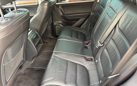 Volkswagen Touareg III, 2015 год, 2 650 000 рублей, 8 фотография