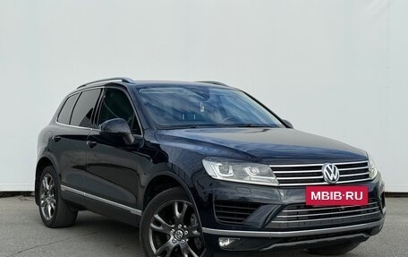 Volkswagen Touareg III, 2015 год, 2 650 000 рублей, 3 фотография