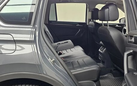 Volkswagen Tiguan II, 2021 год, 2 750 100 рублей, 11 фотография